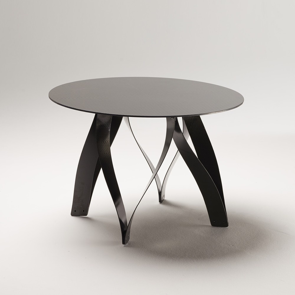 table-basse-twist-par-christophe-guerin